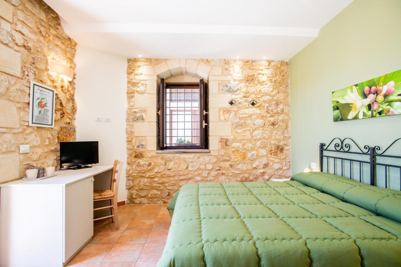 Borgo Monachella Bed & Breakfast Рагуза Екстериор снимка