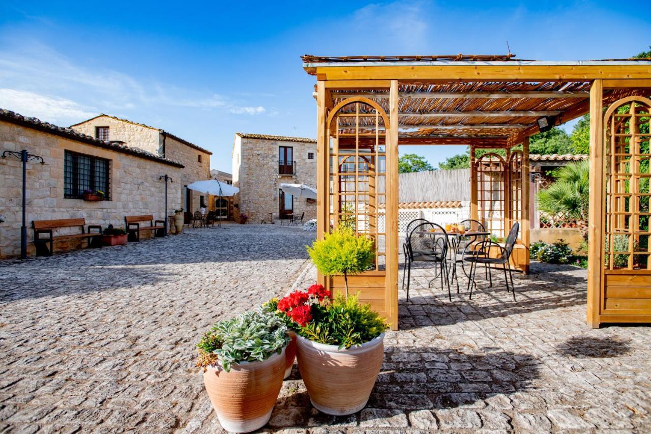 Borgo Monachella Bed & Breakfast Рагуза Екстериор снимка