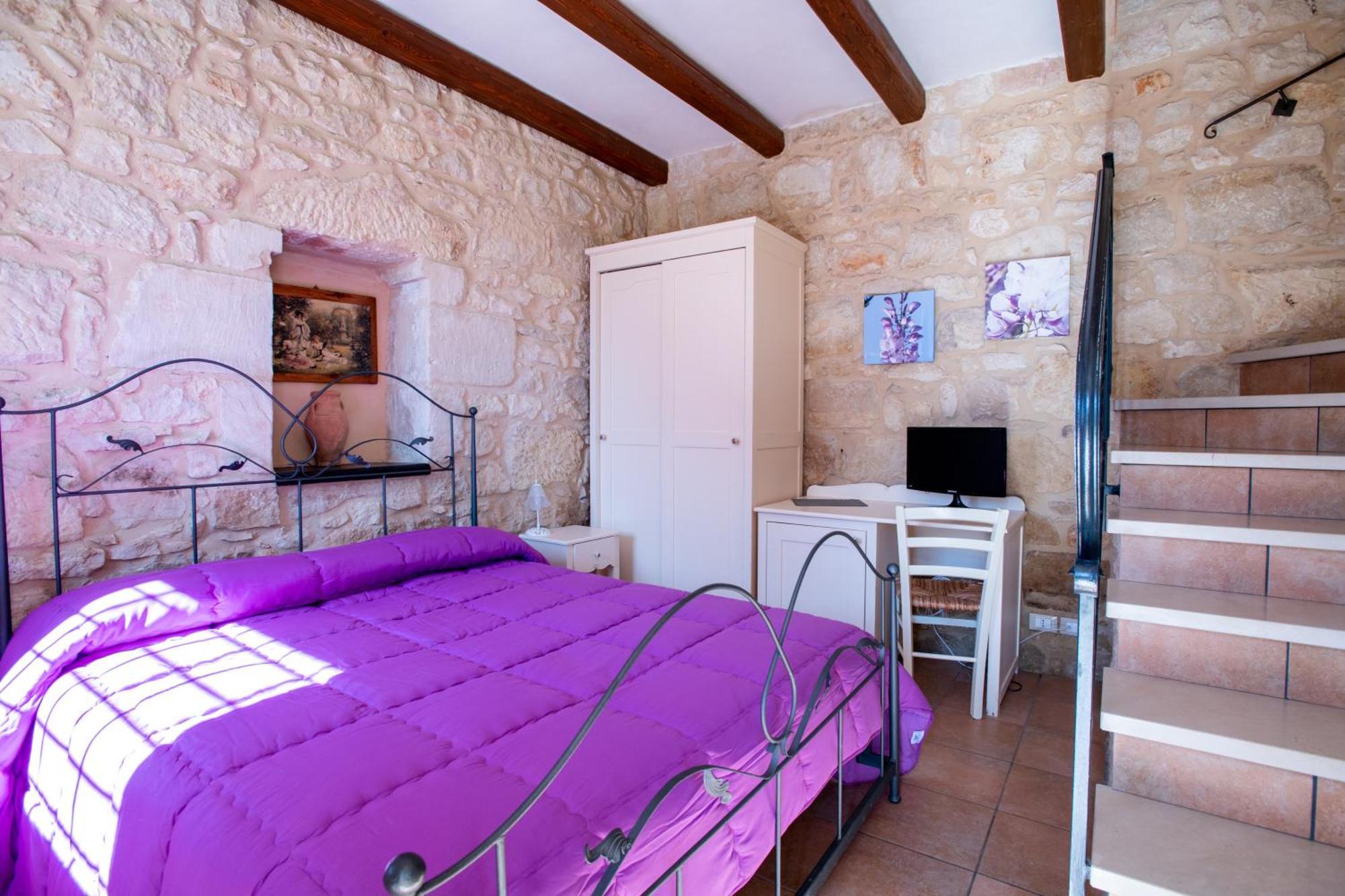 Borgo Monachella Bed & Breakfast Рагуза Стая снимка
