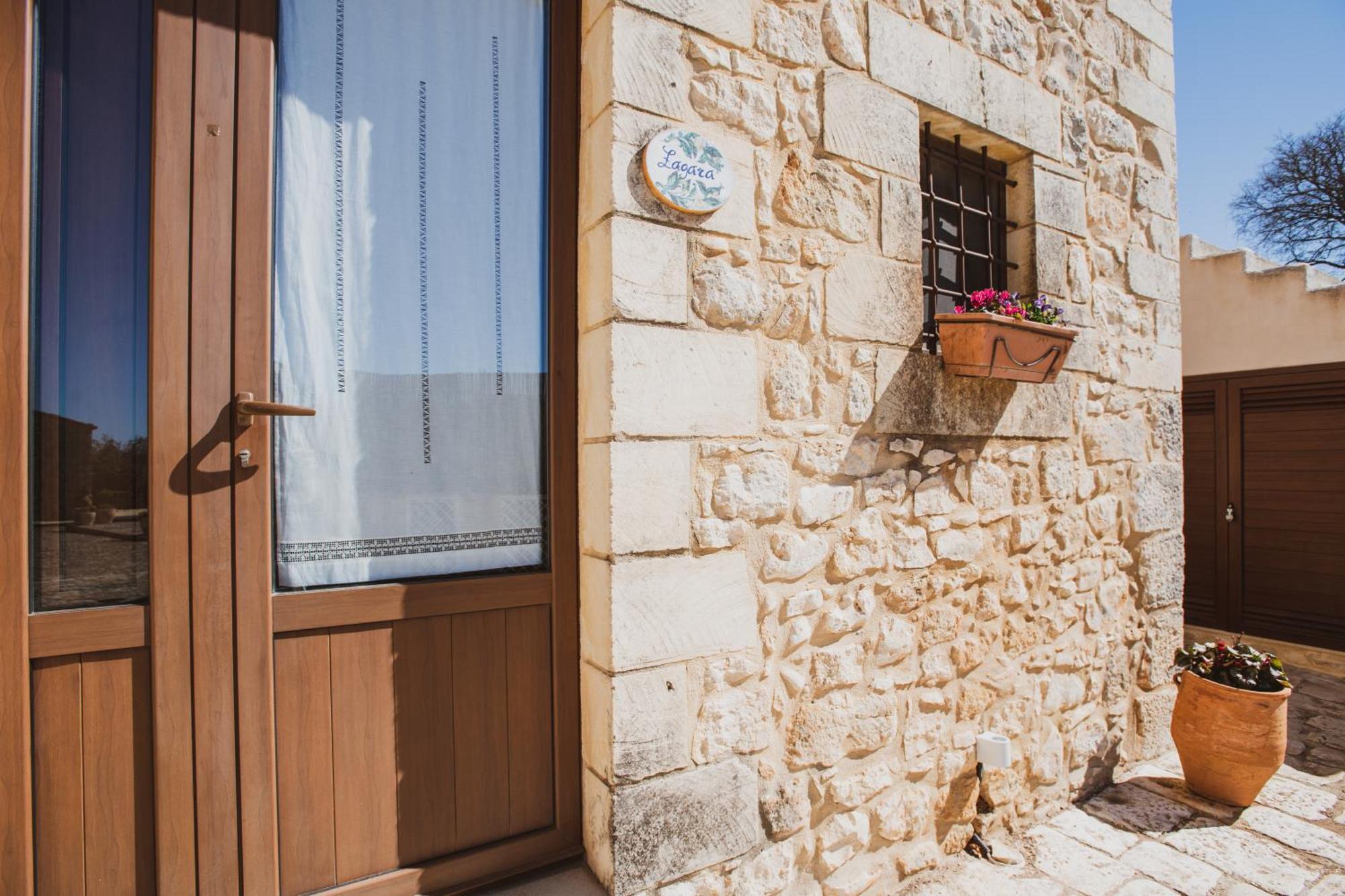 Borgo Monachella Bed & Breakfast Рагуза Стая снимка