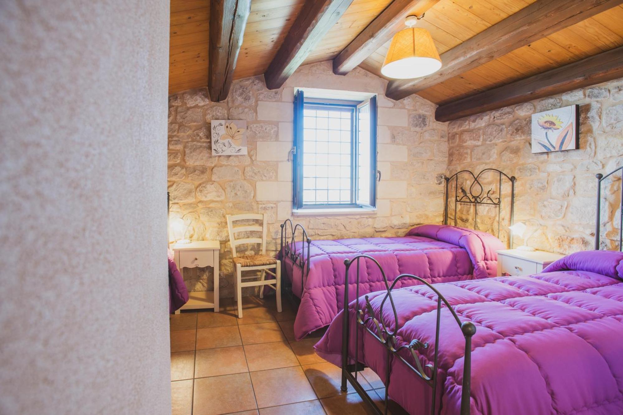 Borgo Monachella Bed & Breakfast Рагуза Стая снимка