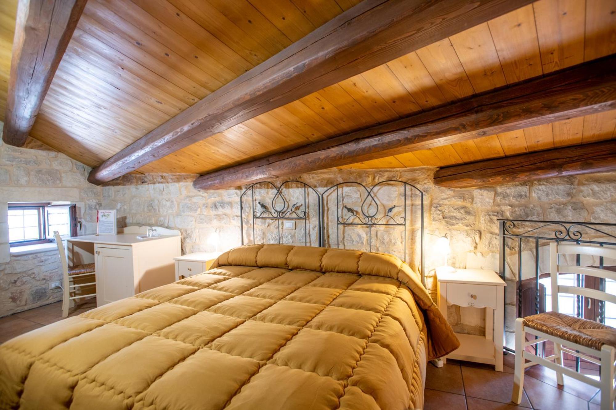 Borgo Monachella Bed & Breakfast Рагуза Стая снимка